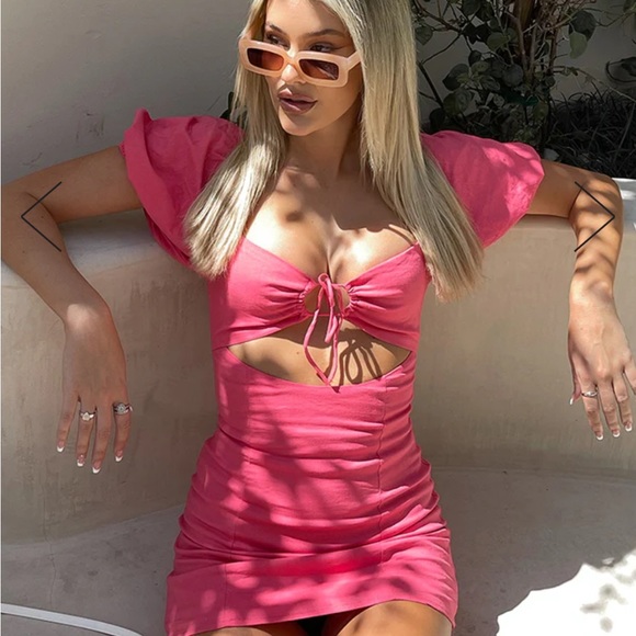 Hello Molly Dress NWT - Picture 2 of 5